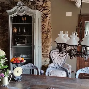 Gocce Di Luna Bed & Breakfast
