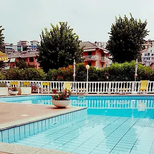 Hotel Arcobaleno, Celle Ligure