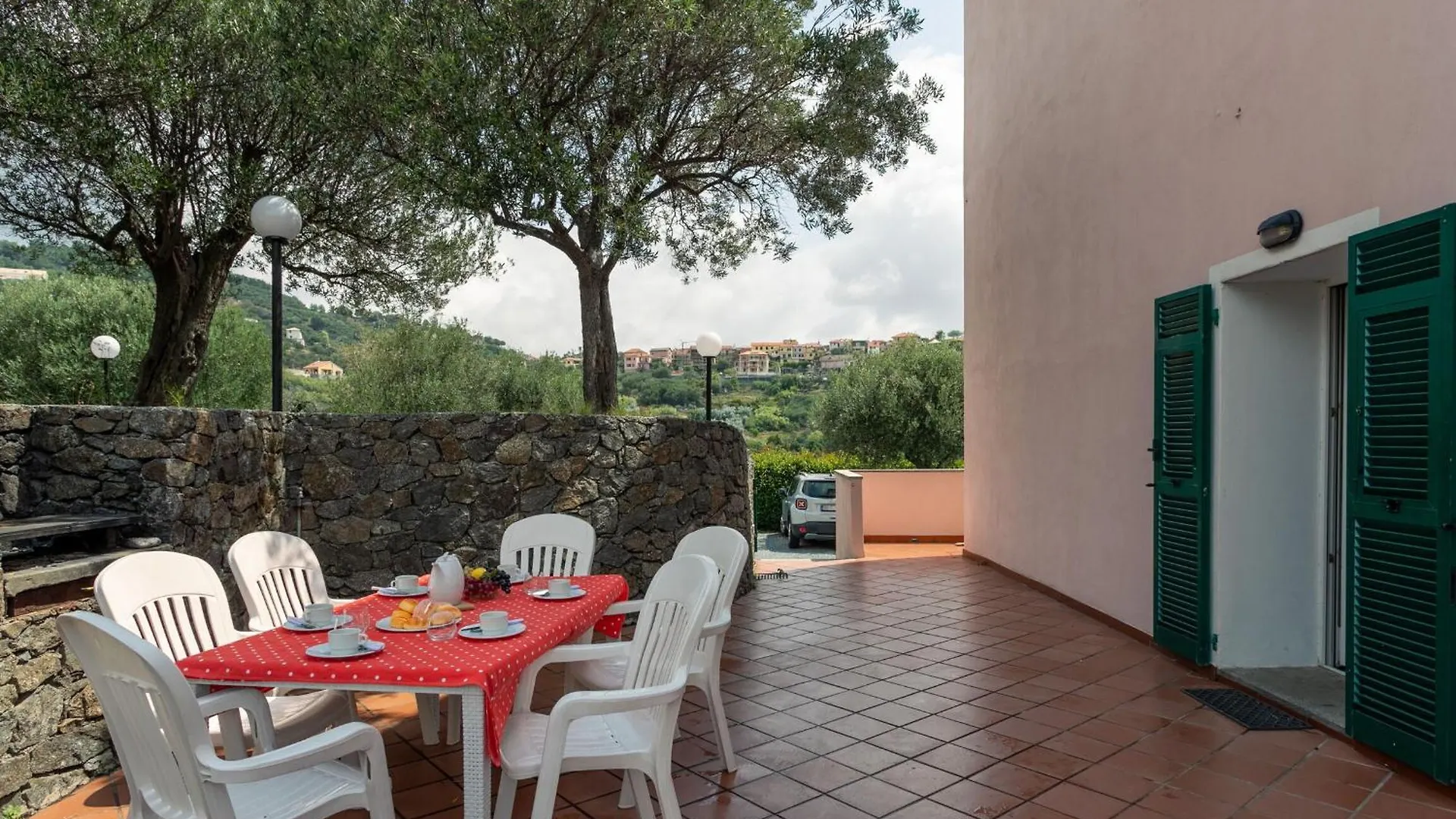 Villa Zafferano Suites - Mirto Celle Ligure
