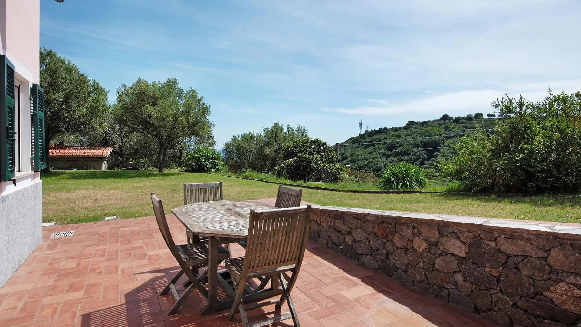 Villa Zafferano Suites - Mirto Celle Ligure